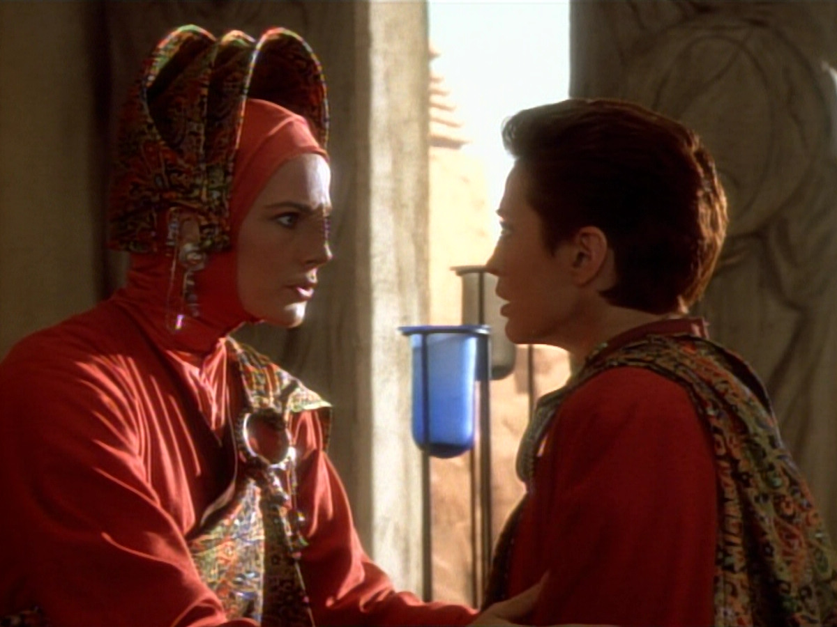 extant_StarTrekDS9_2x03-TheSiege_03098.jpg