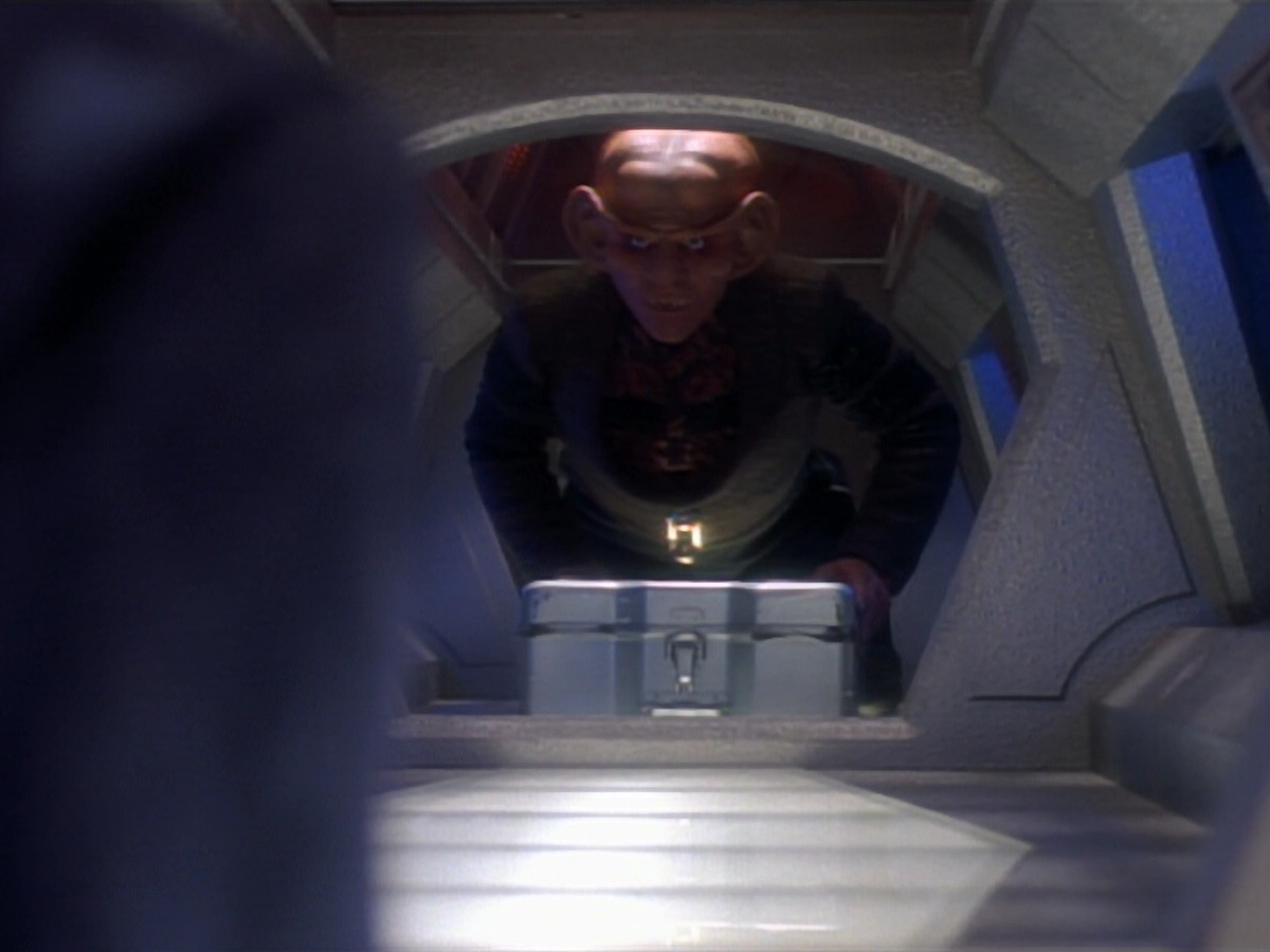 extant_StarTrekDS9_2x03-TheSiege_03123.jpg