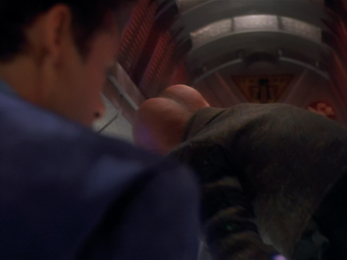 extant_StarTrekDS9_2x03-TheSiege_03151.jpg