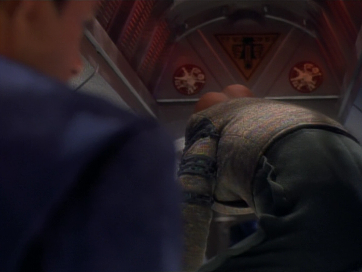 extant_StarTrekDS9_2x03-TheSiege_03152.jpg