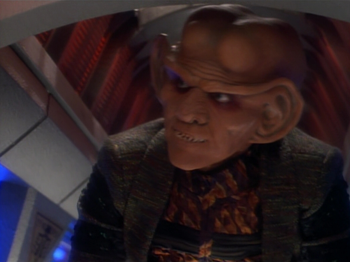 extant_StarTrekDS9_2x03-TheSiege_03177.jpg
