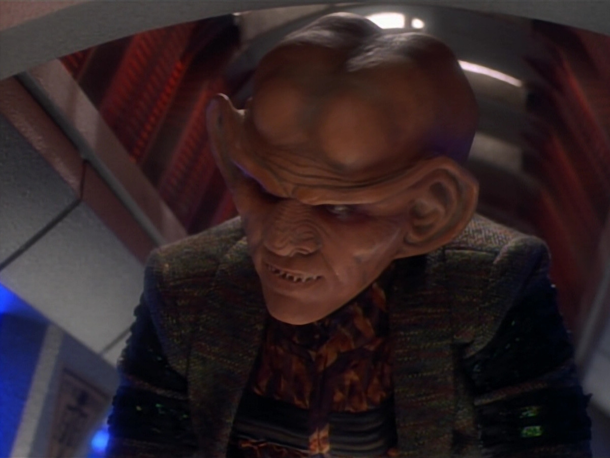 extant_StarTrekDS9_2x03-TheSiege_03185.jpg