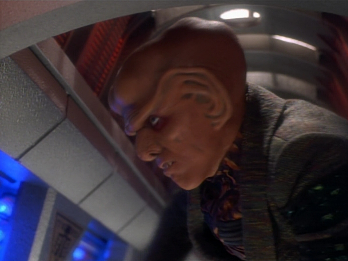 extant_StarTrekDS9_2x03-TheSiege_03192.jpg