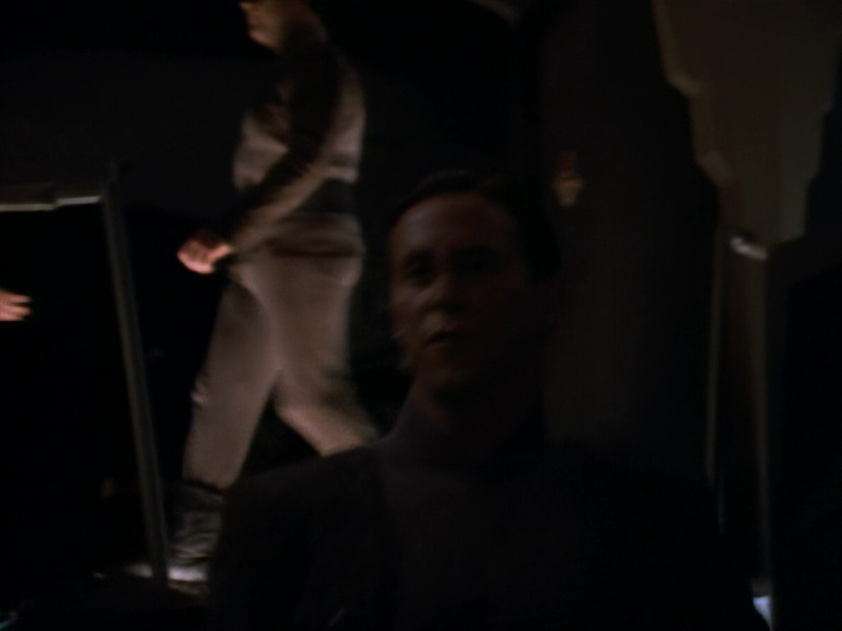 extant_StarTrekDS9_2x03-TheSiege_03221.jpg