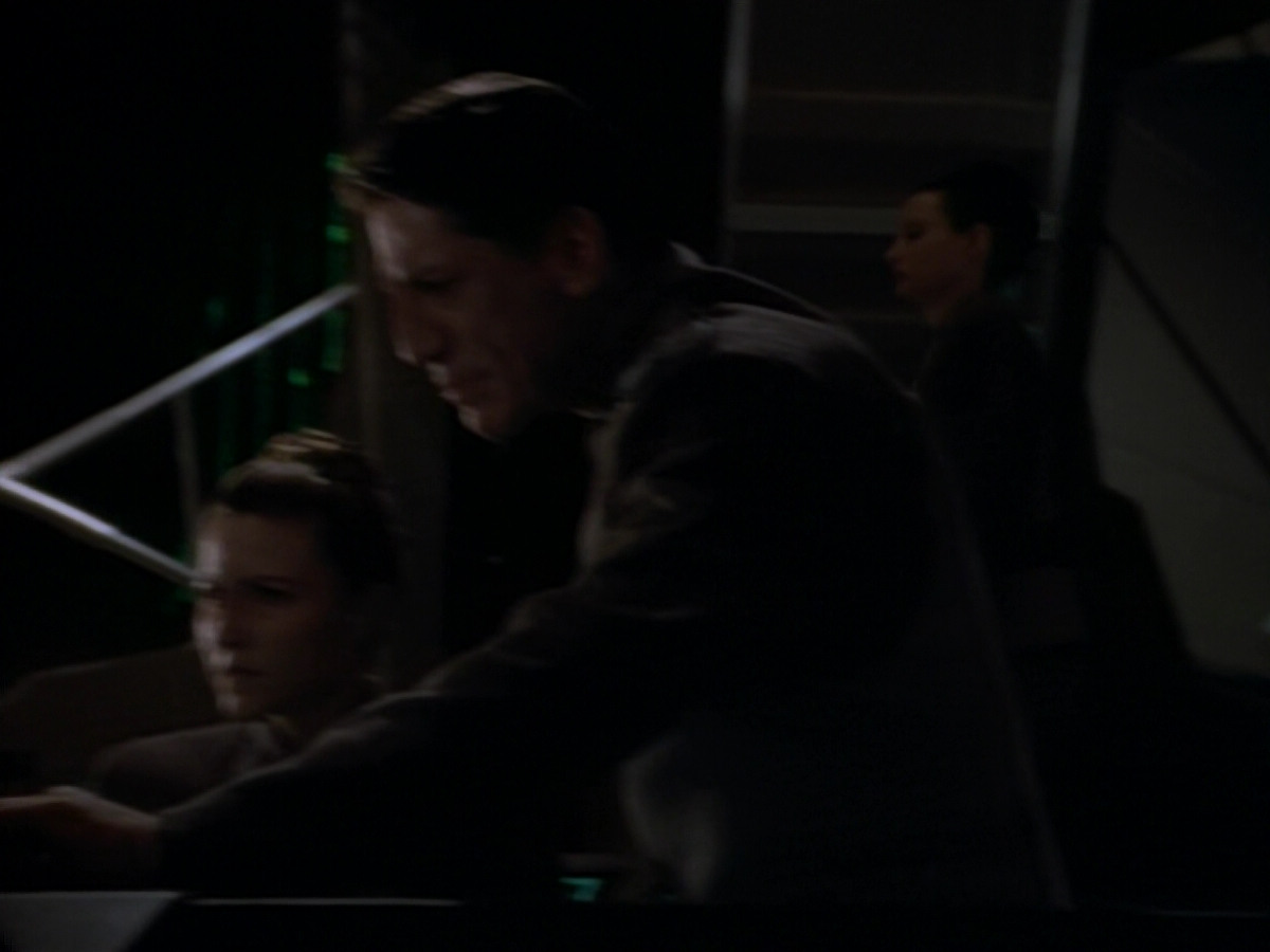 extant_StarTrekDS9_2x03-TheSiege_03223.jpg