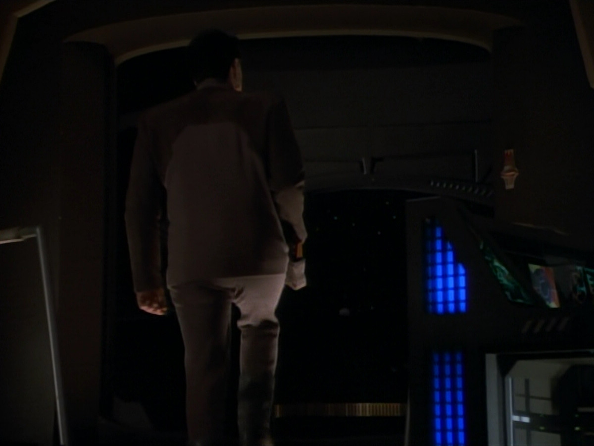 extant_StarTrekDS9_2x03-TheSiege_03265.jpg