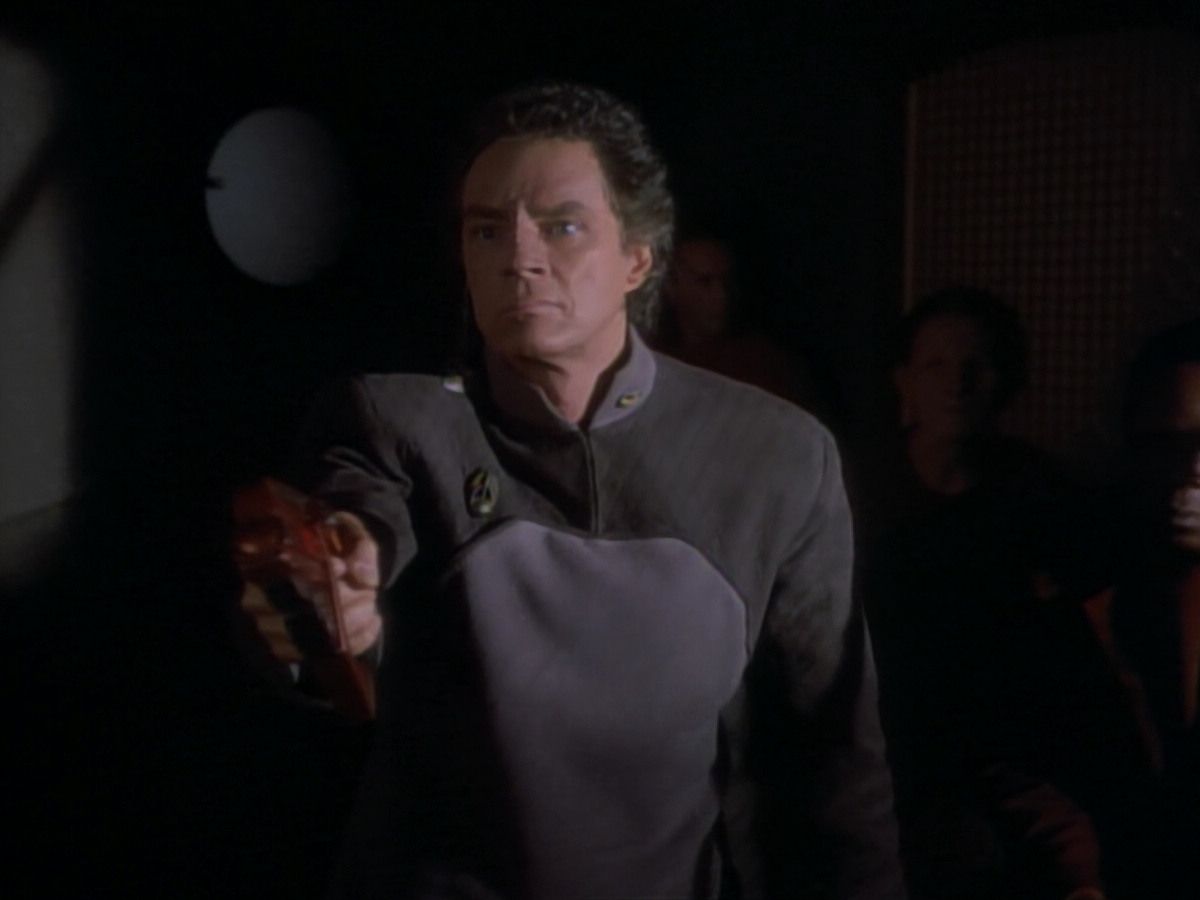 extant_StarTrekDS9_2x03-TheSiege_03286.jpg