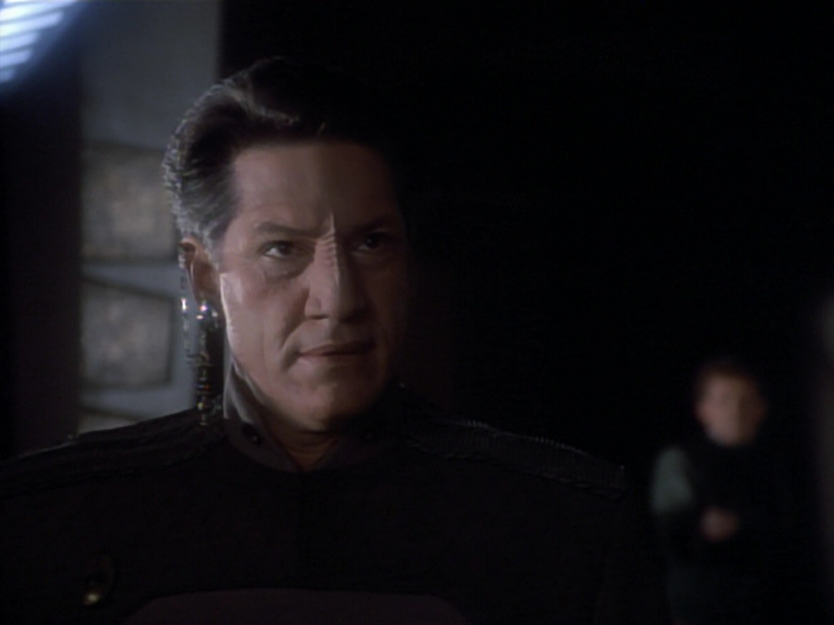 extant_StarTrekDS9_2x03-TheSiege_03296.jpg