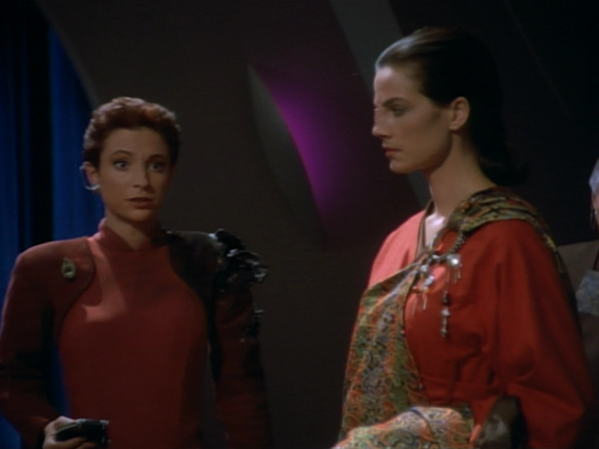 extant_StarTrekDS9_2x03-TheSiege_03375.jpg