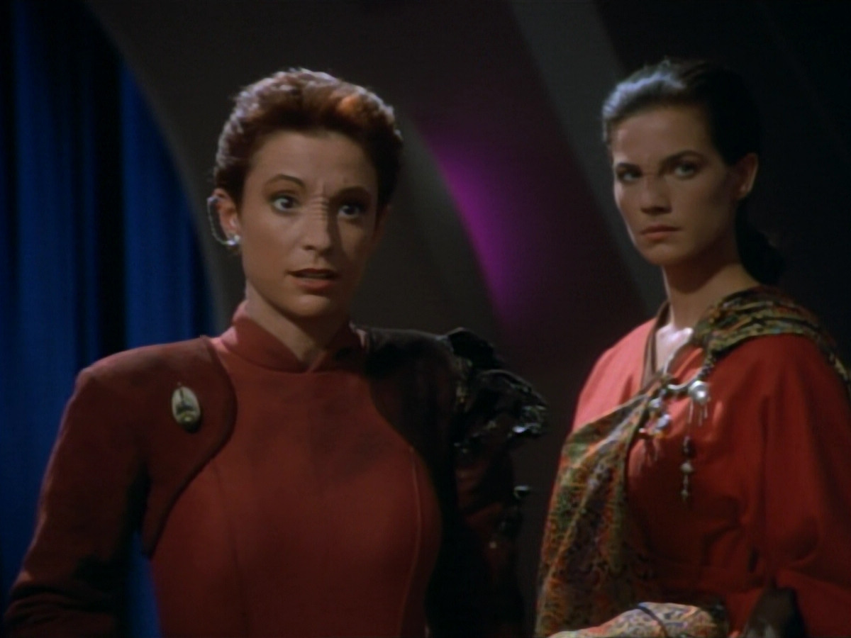 extant_StarTrekDS9_2x03-TheSiege_03379.jpg