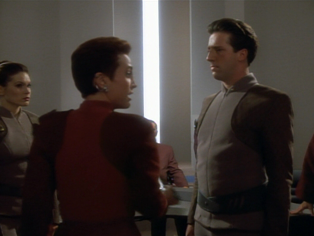 extant_StarTrekDS9_2x03-TheSiege_03380.jpg
