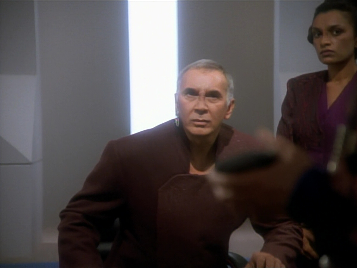 extant_StarTrekDS9_2x03-TheSiege_03399.jpg