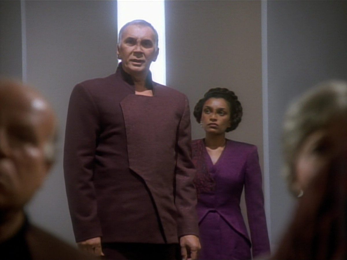 extant_StarTrekDS9_2x03-TheSiege_03416.jpg