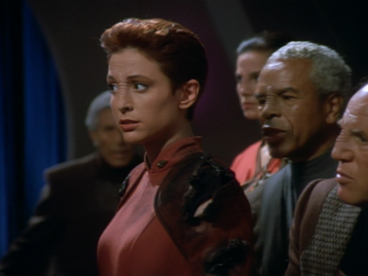 extant_StarTrekDS9_2x03-TheSiege_03428.jpg