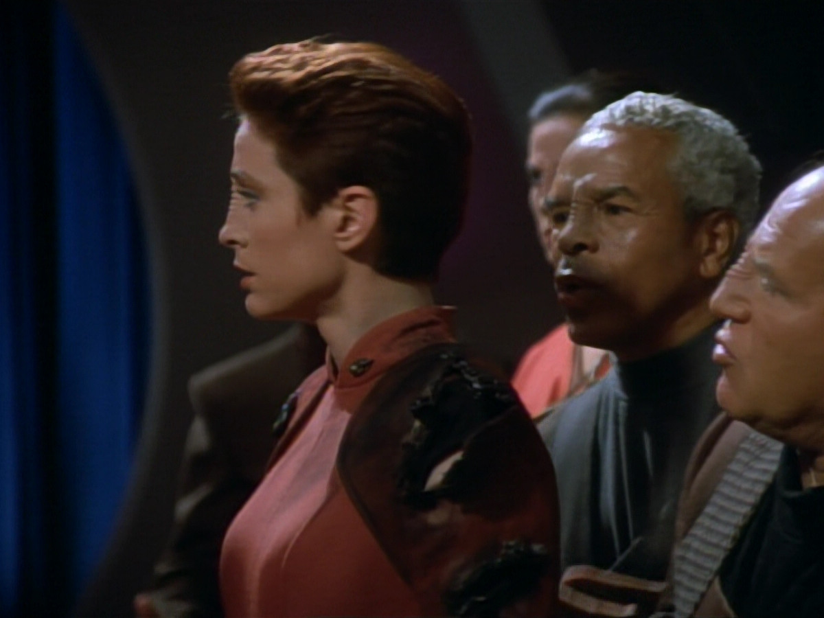 extant_StarTrekDS9_2x03-TheSiege_03429.jpg