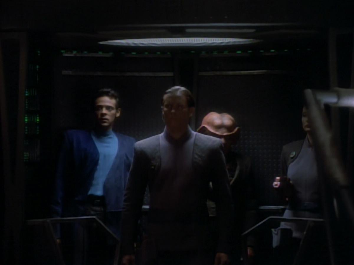 extant_StarTrekDS9_2x03-TheSiege_03450.jpg