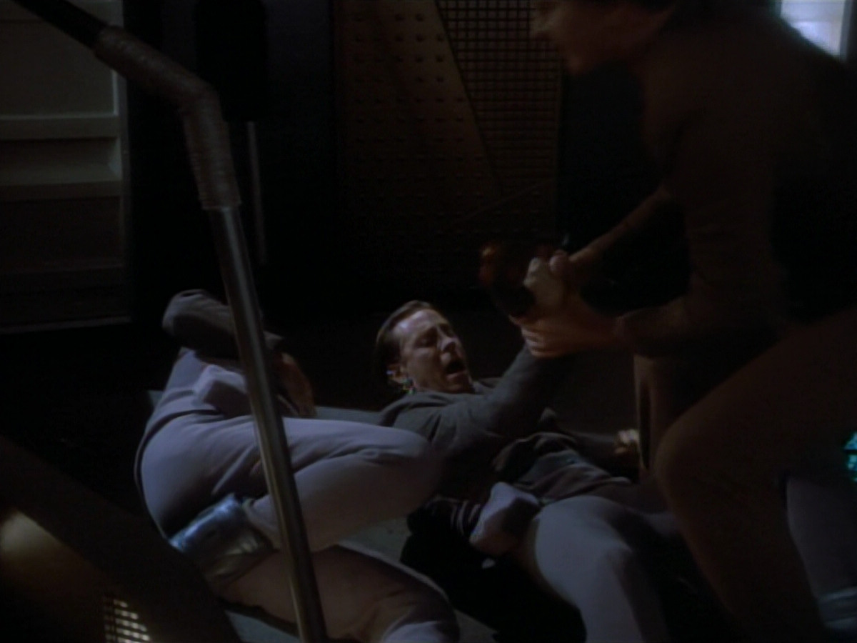 extant_StarTrekDS9_2x03-TheSiege_03551.jpg