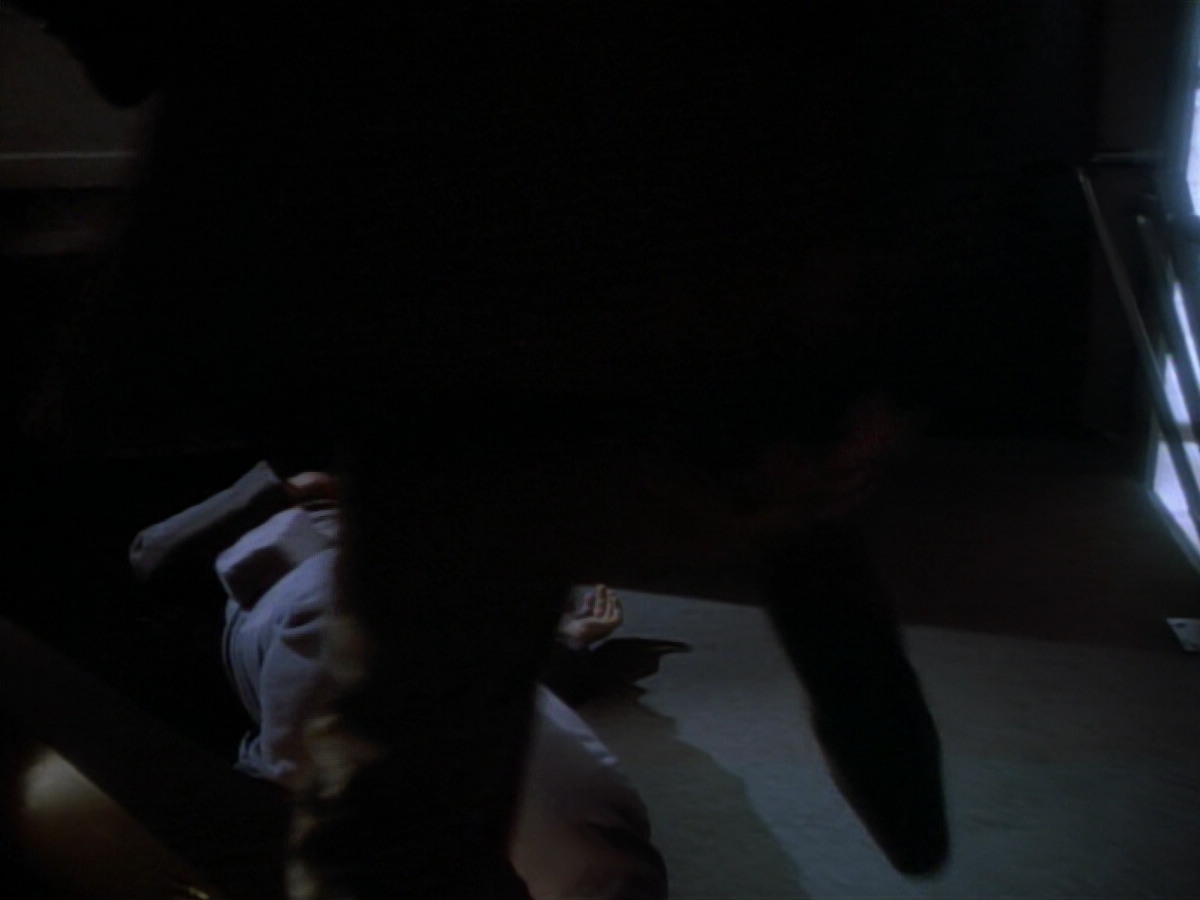 extant_StarTrekDS9_2x03-TheSiege_03553.jpg
