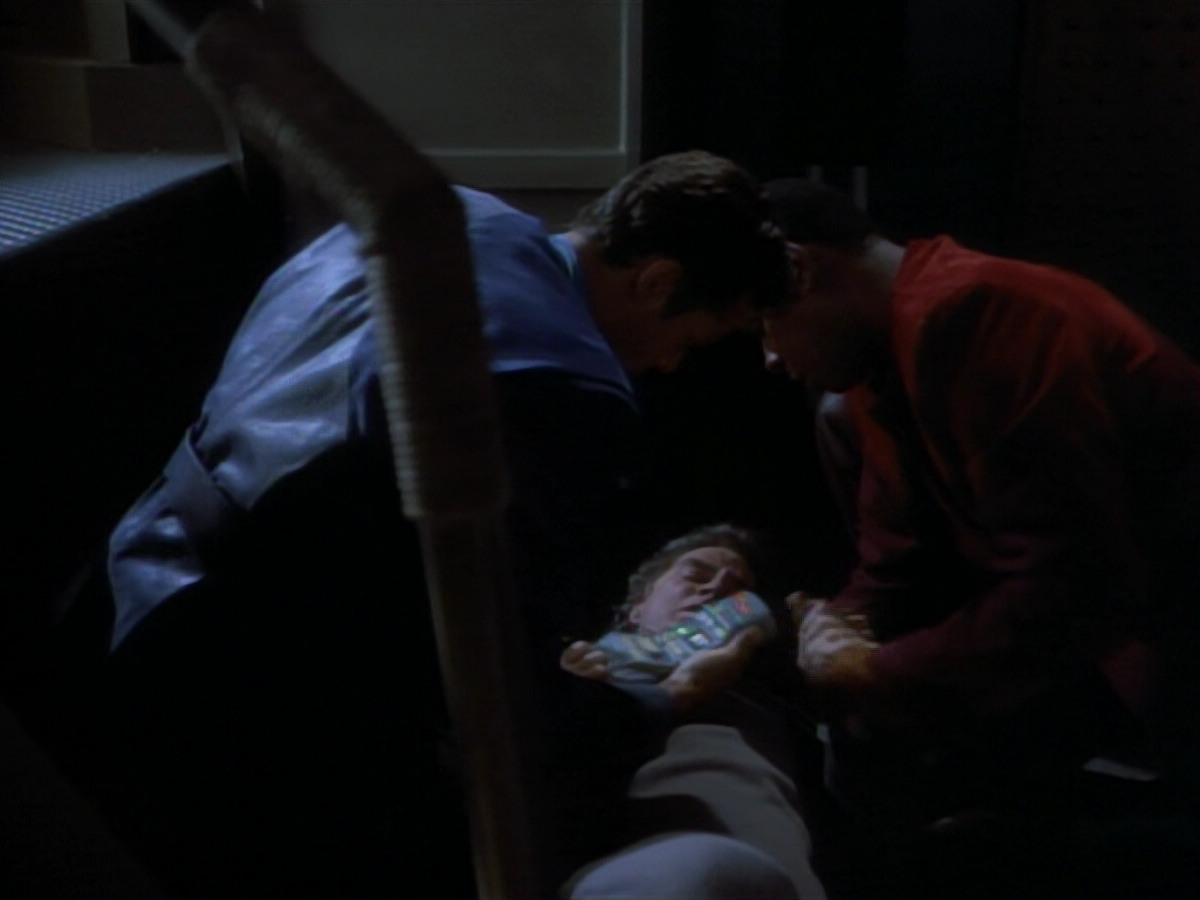 extant_StarTrekDS9_2x03-TheSiege_03560.jpg