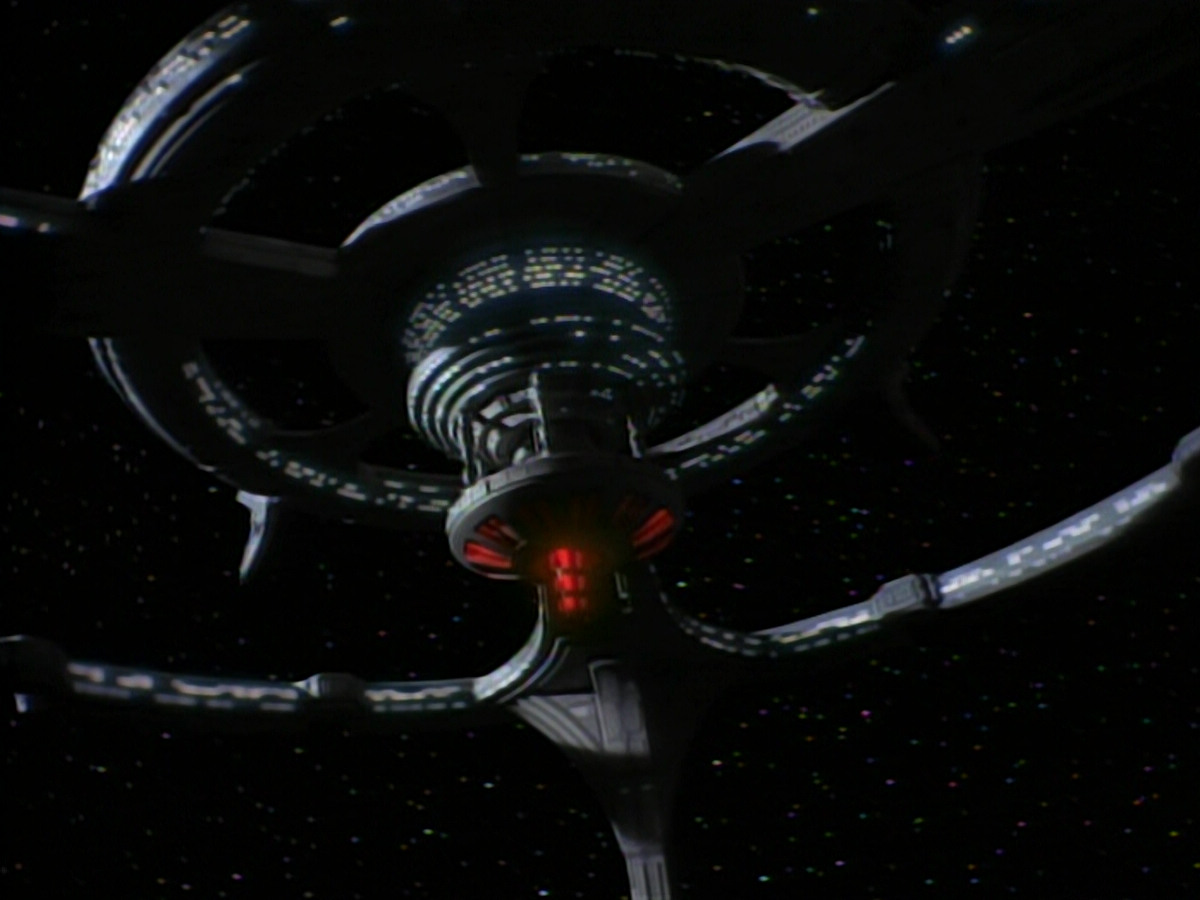 extant_StarTrekDS9_2x03-TheSiege_03602.jpg