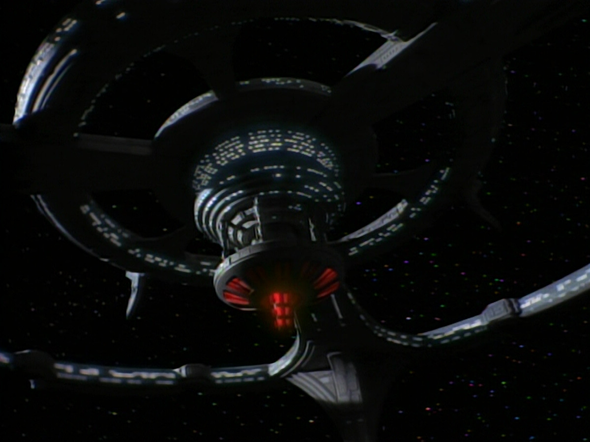 extant_StarTrekDS9_2x03-TheSiege_03607.jpg