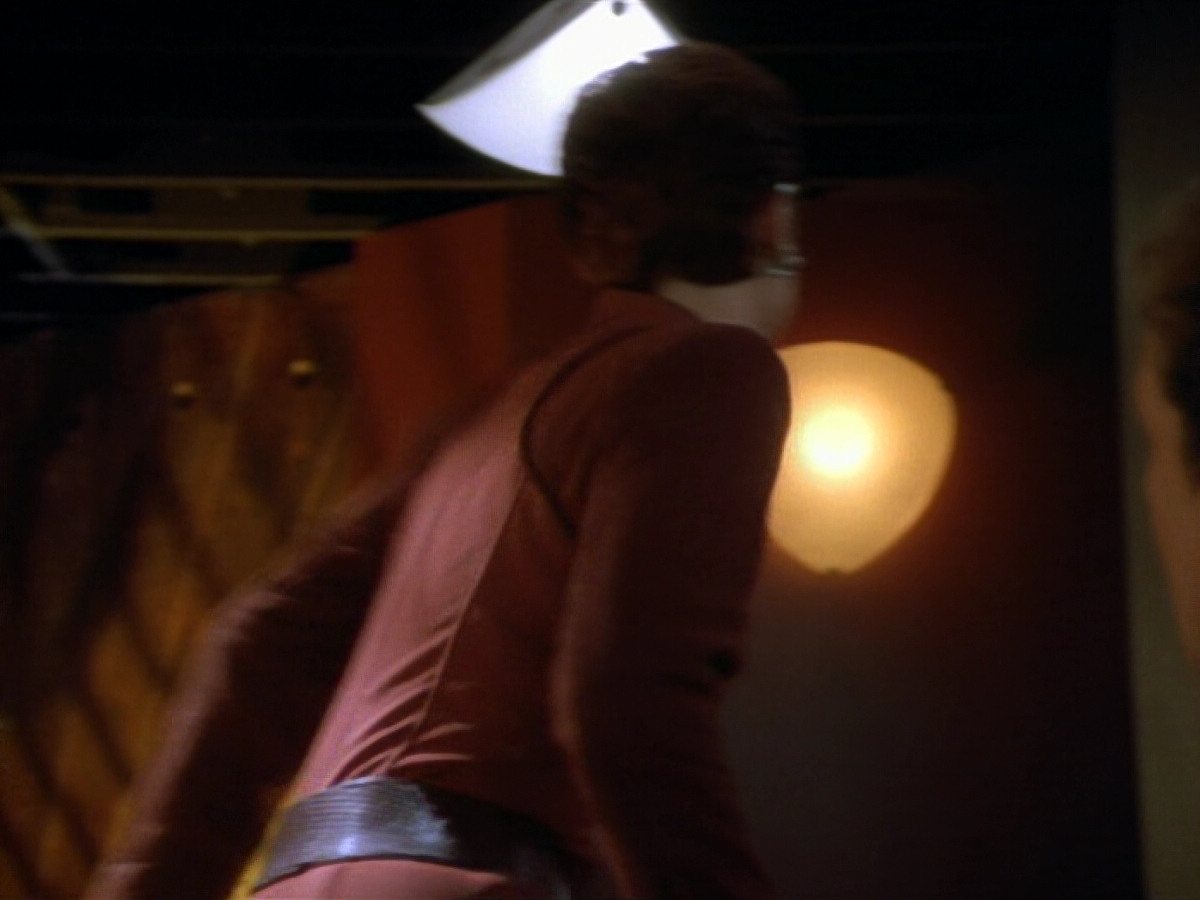 extant_StarTrekDS9_2x03-TheSiege_03665.jpg