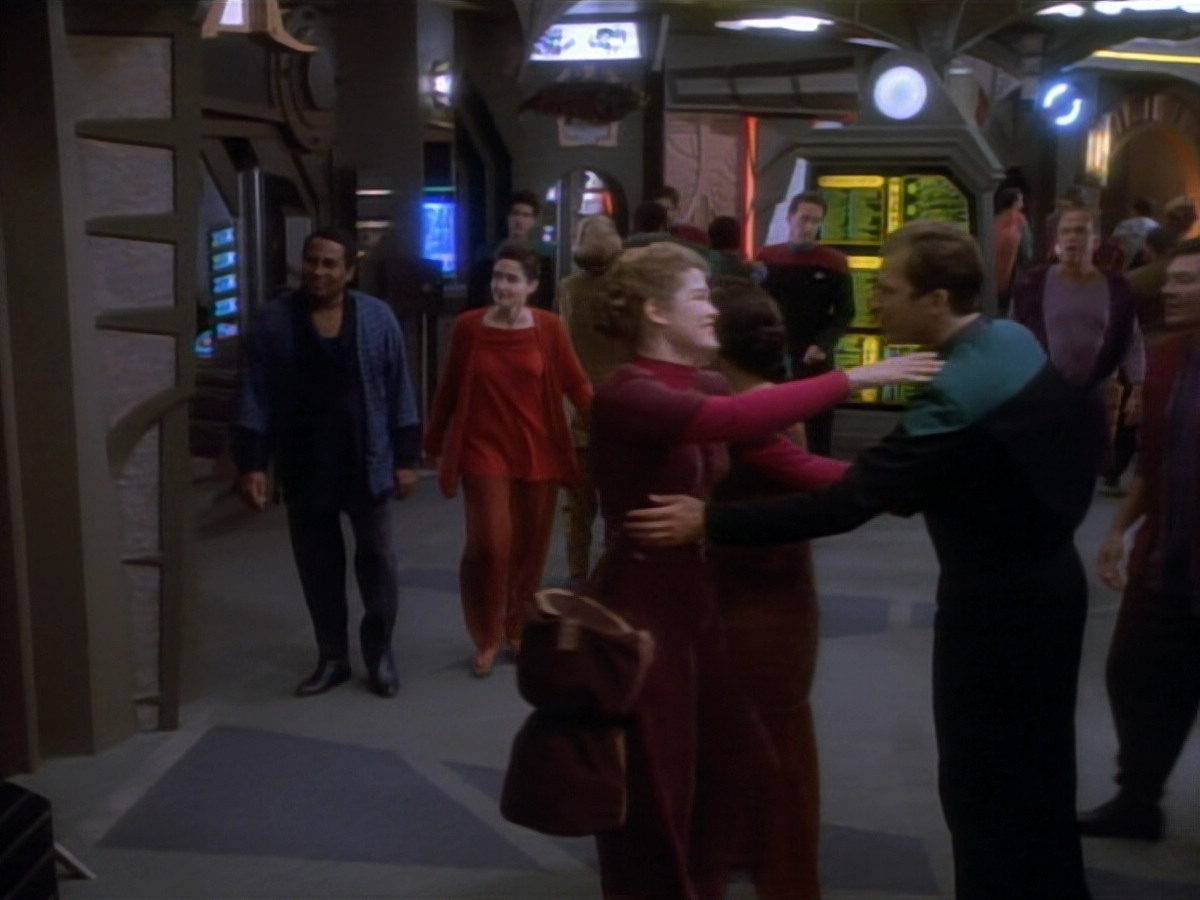 extant_StarTrekDS9_2x03-TheSiege_03763.jpg