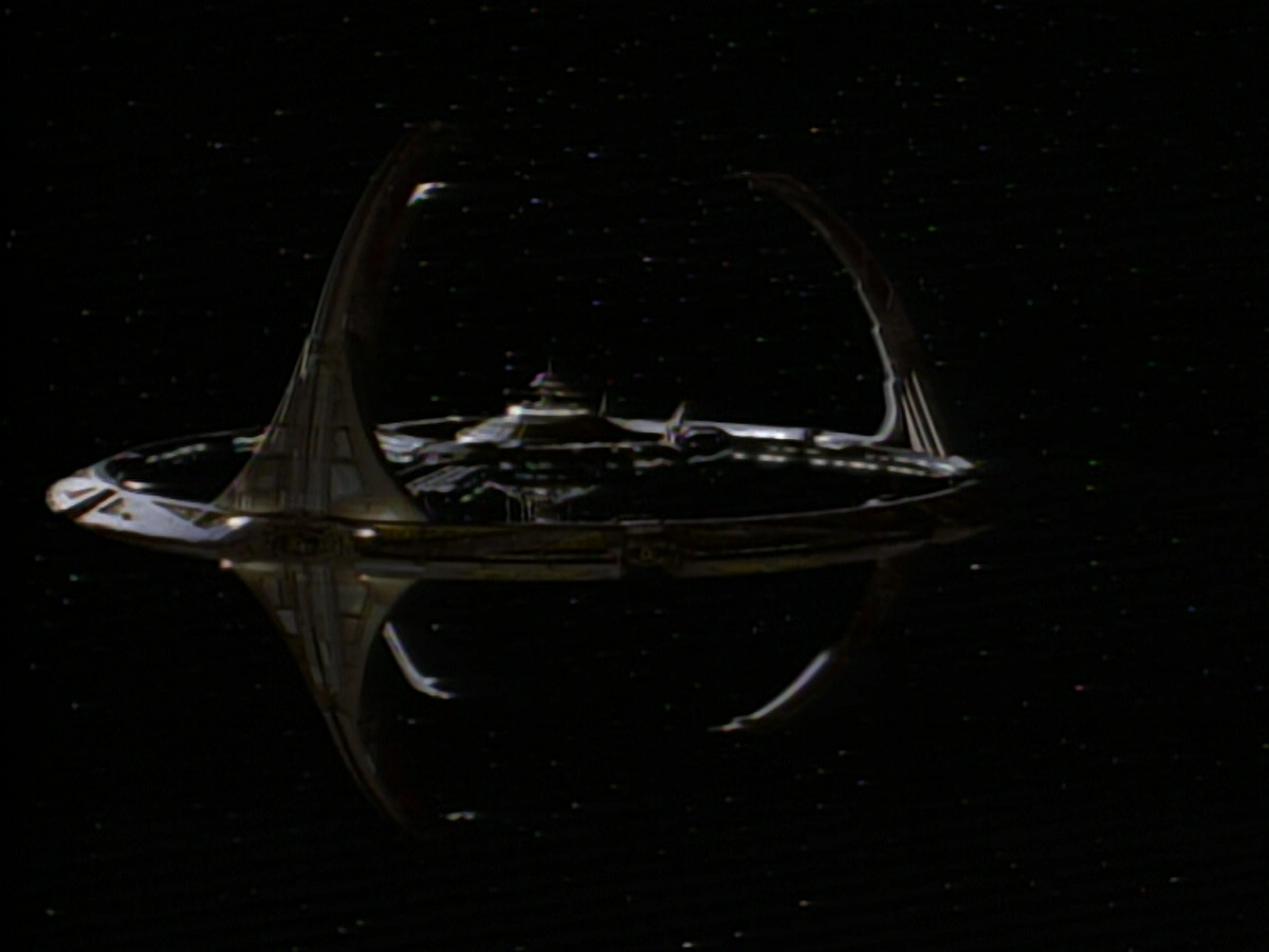 extant_StarTrekDS9_2x03-TheSiege_03771.jpg
