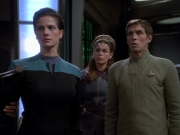 extant_StarTrekDS9_2x04-InvasiveProcedures_01390.jpg