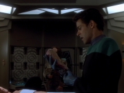 extant_StarTrekDS9_2x04-InvasiveProcedures_01762.jpg