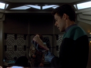 extant_StarTrekDS9_2x04-InvasiveProcedures_01763.jpg