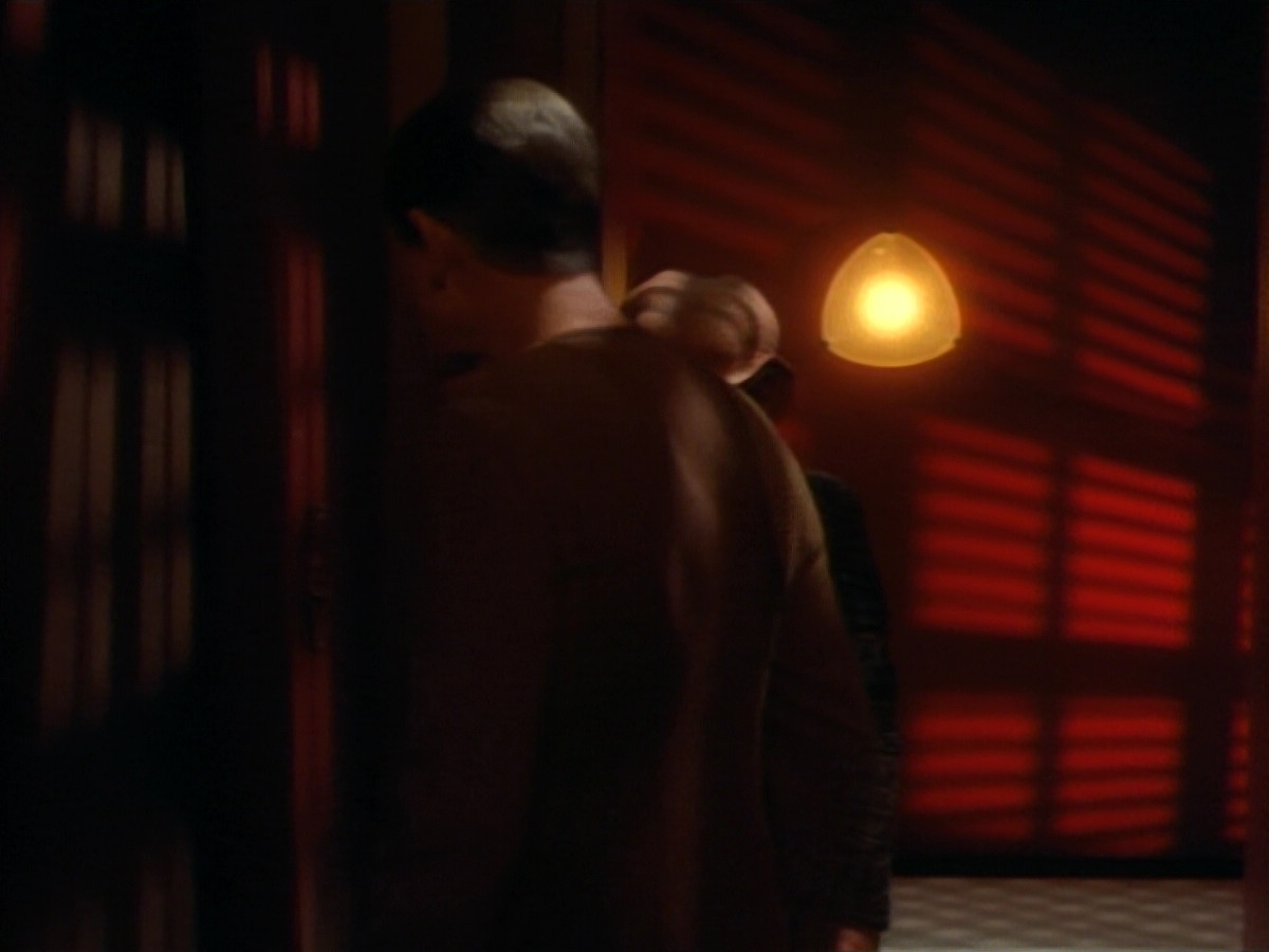 extant_StarTrekDS9_2x19-BloodOath_00055.jpg