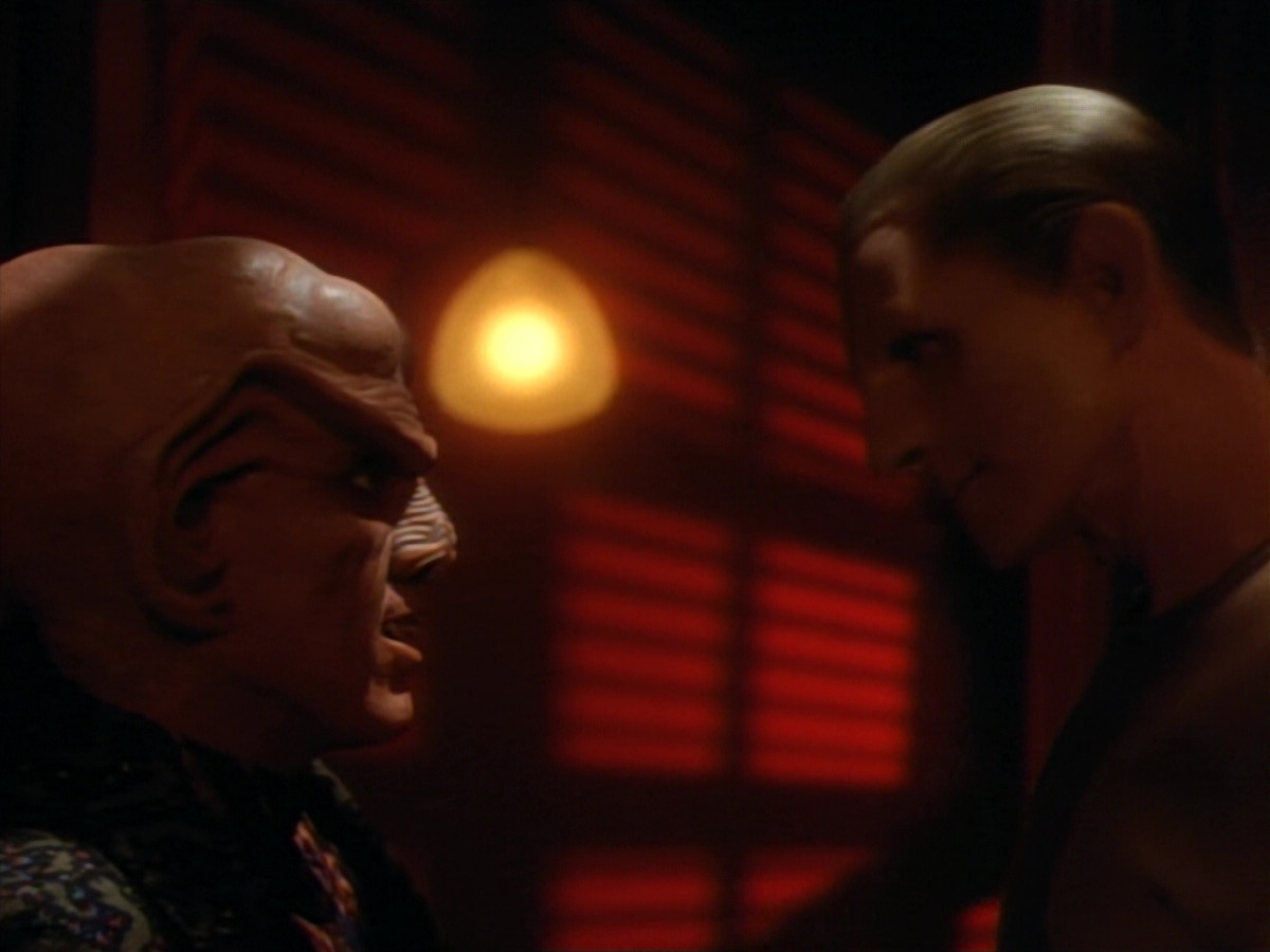extant_StarTrekDS9_2x19-BloodOath_00168.jpg