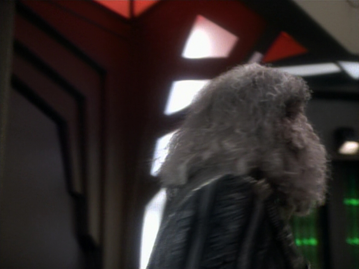 extant_StarTrekDS9_2x19-BloodOath_00323.jpg