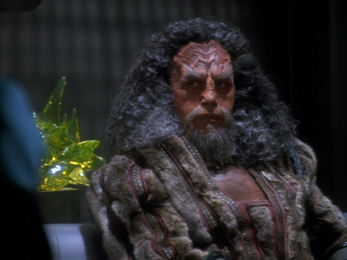 extant_StarTrekDS9_2x19-BloodOath_00923.jpg