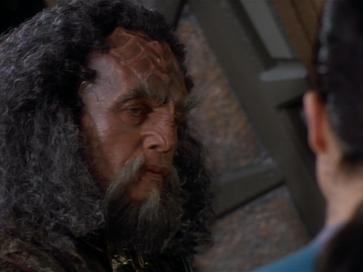 extant_StarTrekDS9_2x19-BloodOath_01208.jpg