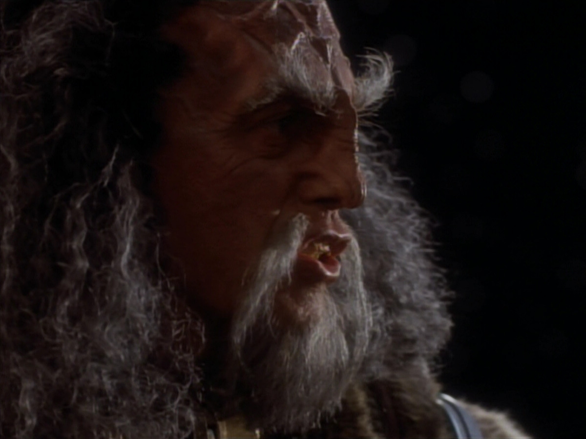extant_StarTrekDS9_2x19-BloodOath_01272.jpg