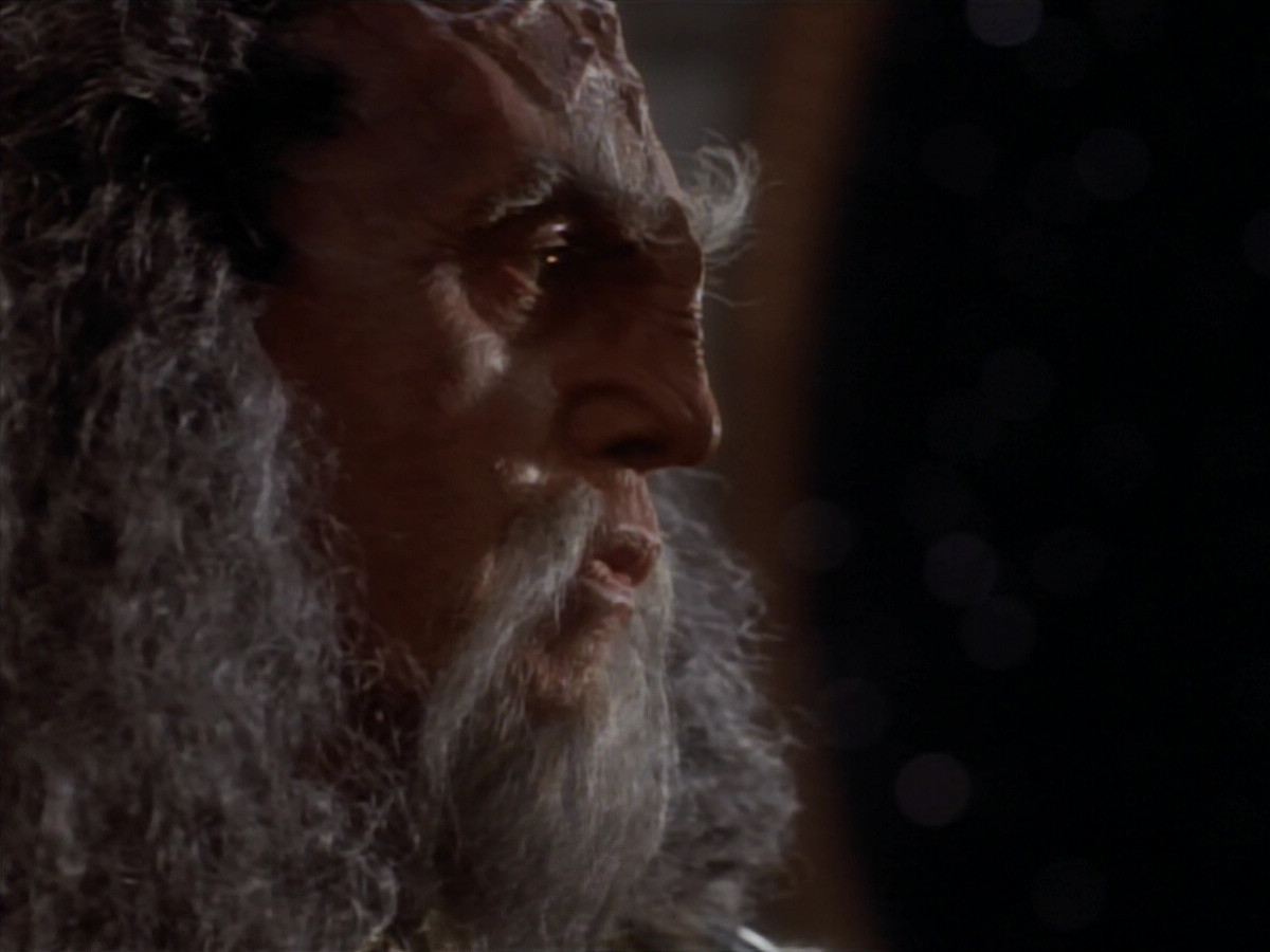 extant_StarTrekDS9_2x19-BloodOath_01287.jpg