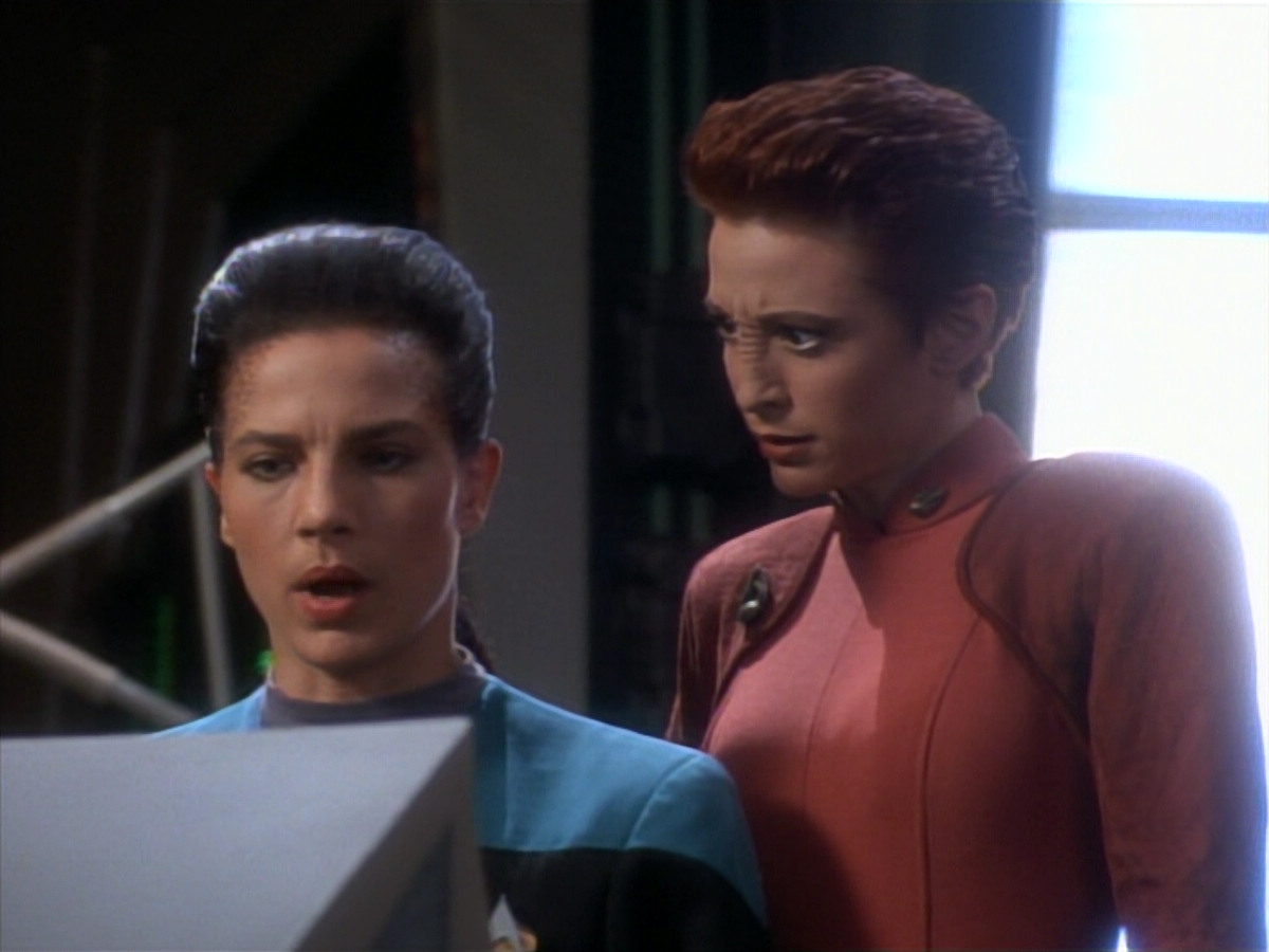 extant_StarTrekDS9_2x19-BloodOath_01336.jpg