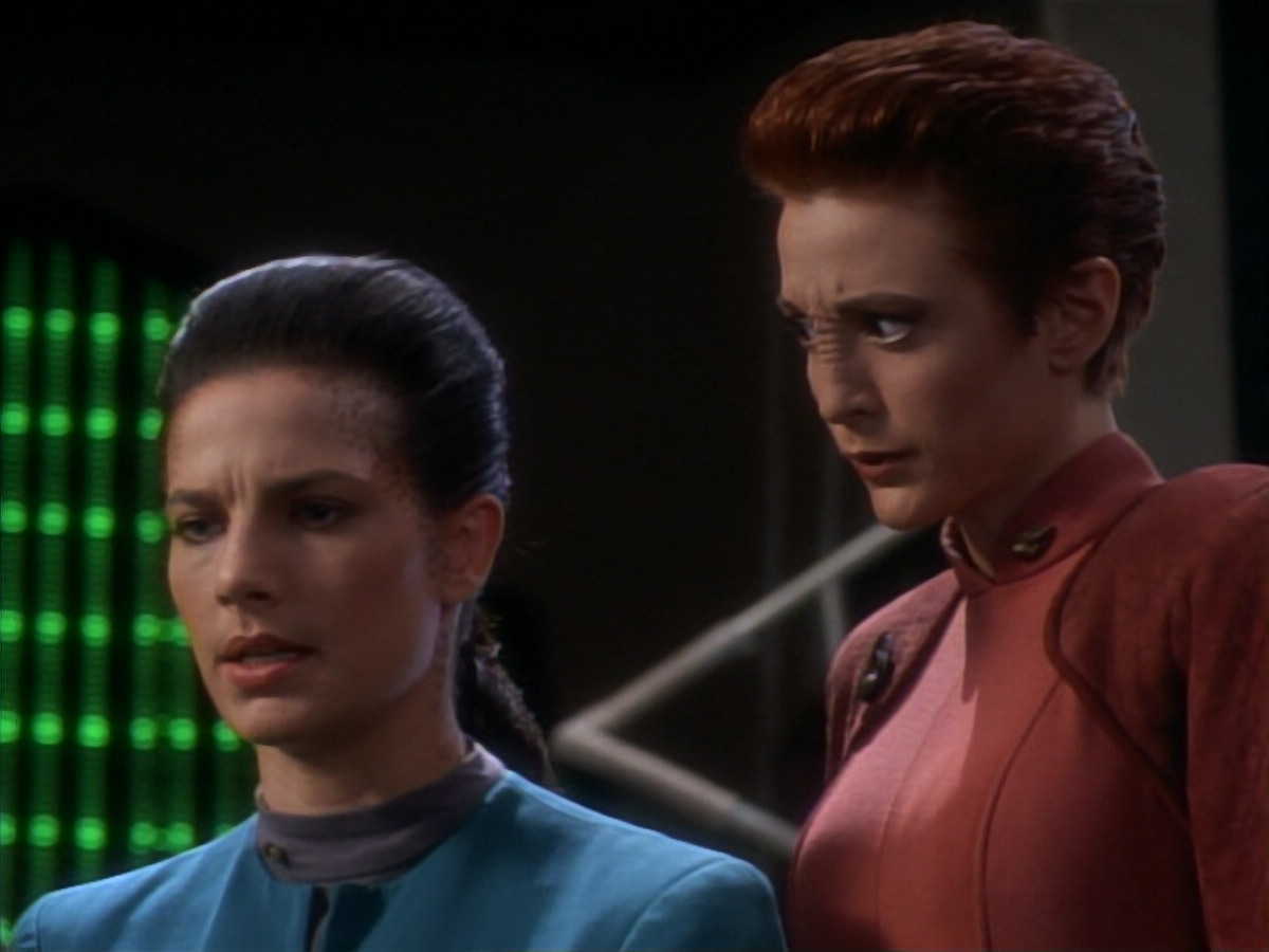 extant_StarTrekDS9_2x19-BloodOath_01356.jpg