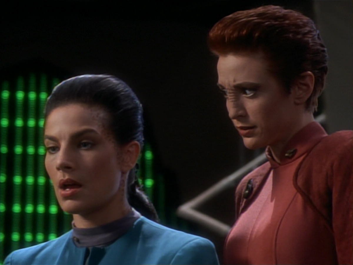 extant_StarTrekDS9_2x19-BloodOath_01358.jpg
