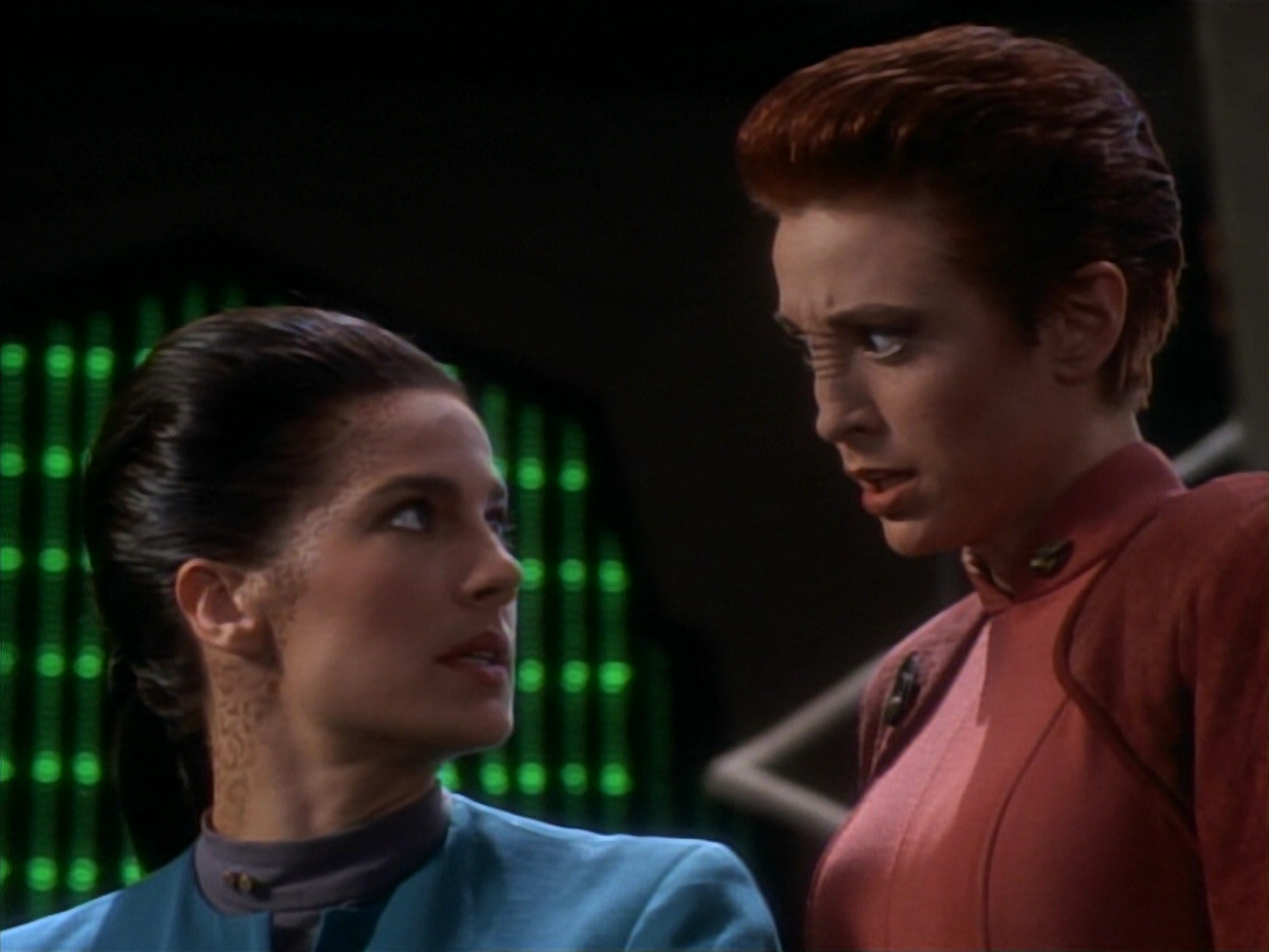 extant_StarTrekDS9_2x19-BloodOath_01360.jpg