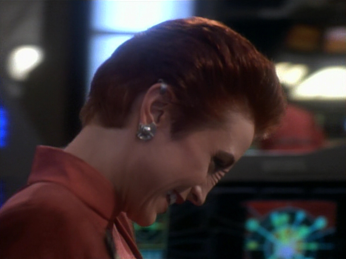 extant_StarTrekDS9_2x19-BloodOath_01377.jpg