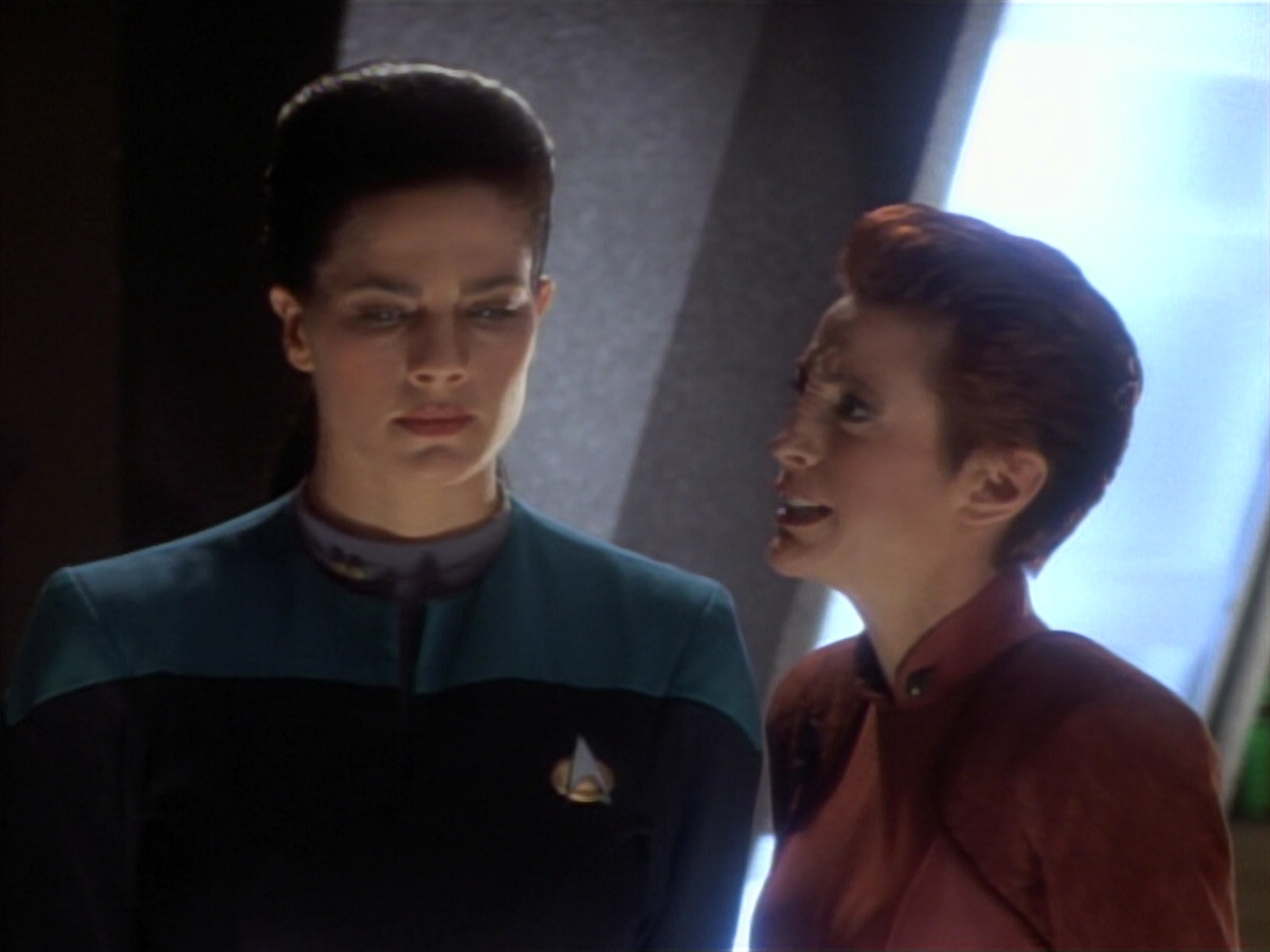 extant_StarTrekDS9_2x19-BloodOath_01555.jpg