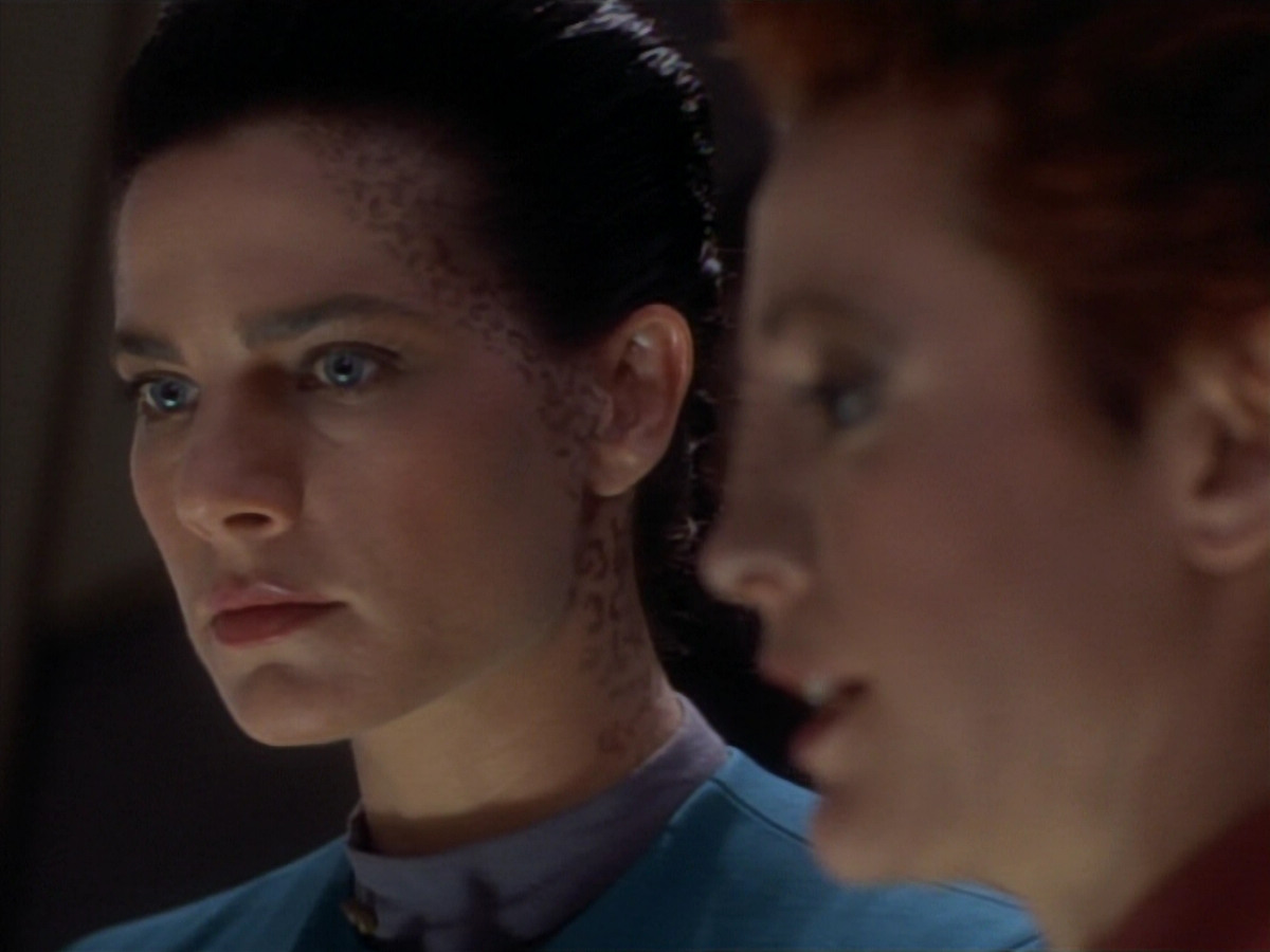 extant_StarTrekDS9_2x19-BloodOath_01607.jpg