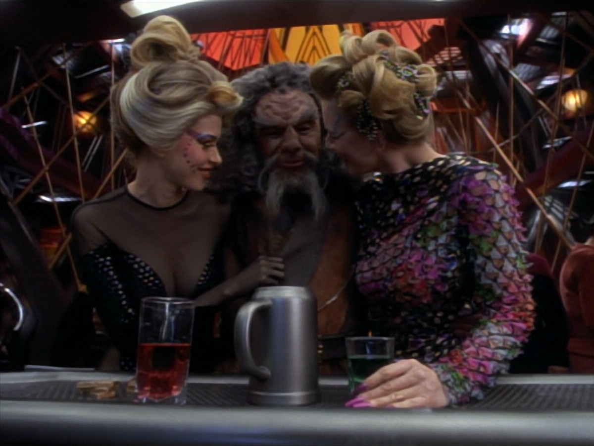 extant_StarTrekDS9_2x19-BloodOath_01629.jpg