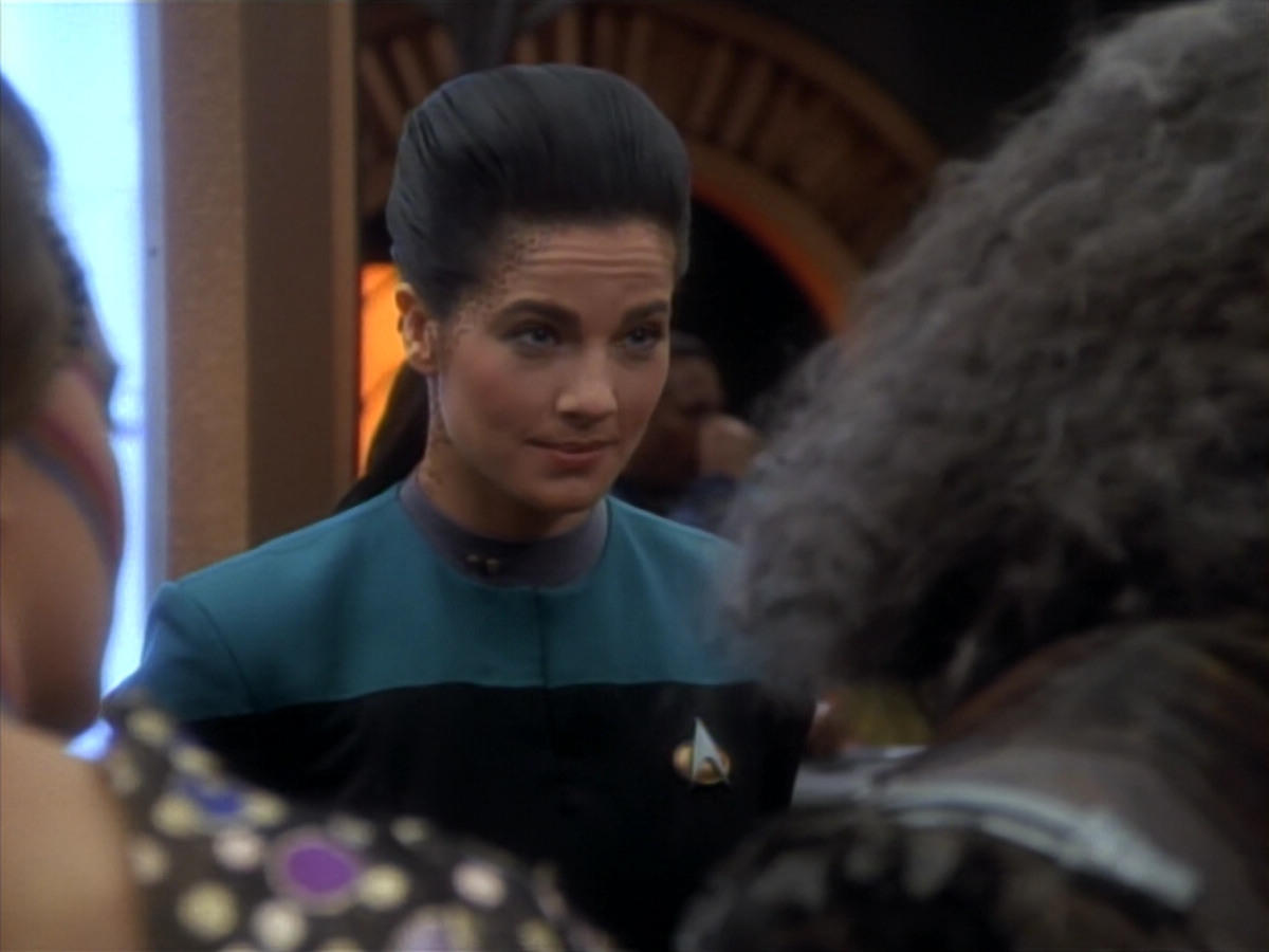 extant_StarTrekDS9_2x19-BloodOath_01654.jpg