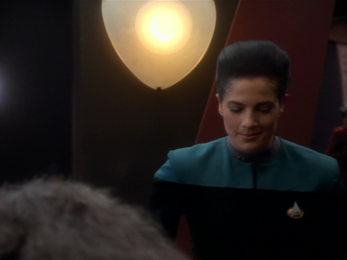 extant_StarTrekDS9_2x19-BloodOath_01692.jpg