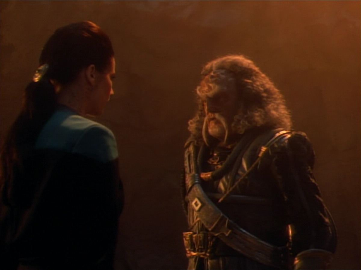 extant_StarTrekDS9_2x19-BloodOath_01903.jpg