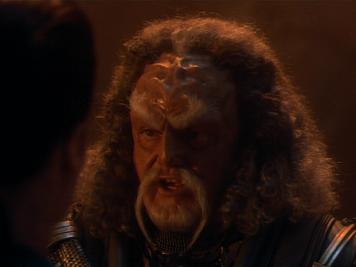 extant_StarTrekDS9_2x19-BloodOath_01913.jpg